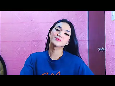 Snapshot of WONDERWOMAN2023 chatting on 10/04/25, 05:55 WONDERWOMAN2023 online show from 10/04/25, 05:55