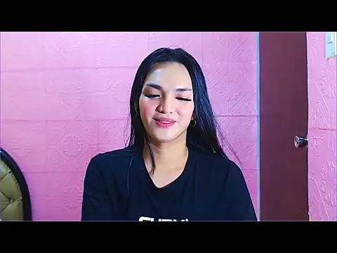 Snapshot of WONDERWOMAN2023 chatting on 10/09/25, 04:10 WONDERWOMAN2023 online show from 10/09/25, 04:10