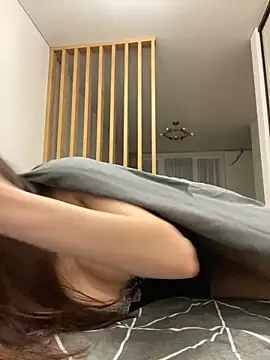 Snapshot of little_belucci chatting on 01/21/25, 06:34 little belucci online show from 01/21/25, 06:34