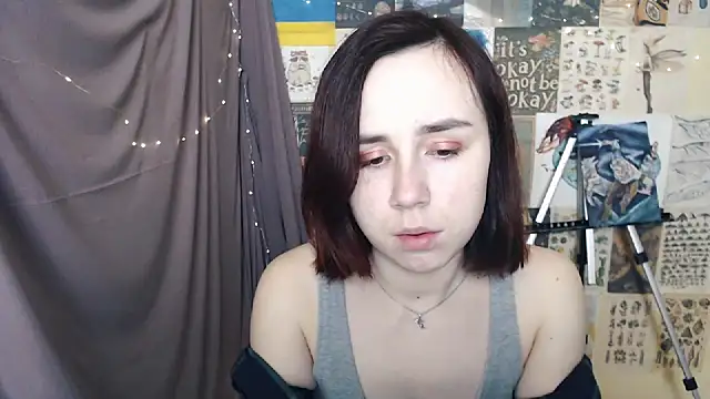 VeryVeryVeryShy  online show from 01/11/25, 06:24