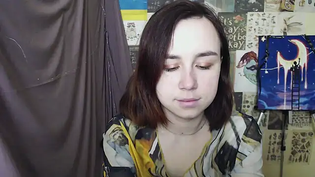 VeryVeryVeryShy  online show from 03/05/25, 06:44