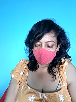 Snapshot of love_suman chatting on 02/23/25, 01:35 love suman online show from 02/23/25, 01:35