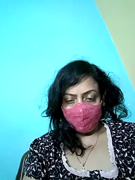 Snapshot of love_suman chatting on 02/24/25, 05:53 love suman online show from 02/24/25, 05:53