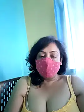 Snapshot of love_suman chatting on 02/26/25, 04:58 love suman online show from 02/26/25, 04:58