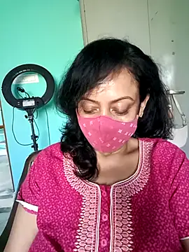 Snapshot of love_suman chatting on 03/05/25, 08:43 love suman online show from 03/05/25, 08:43