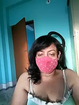 Snapshot of love_suman chatting on 03/08/25, 01:17 love suman online show from 03/08/25, 01:17