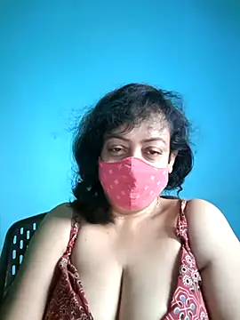 Snapshot of love_suman chatting on 03/14/25, 01:37 love suman online show from 03/14/25, 01:37