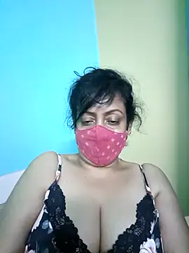 Snapshot of love_suman chatting on 03/17/25, 06:11 love suman online show from 03/17/25, 06:11