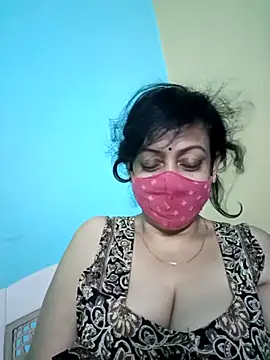 Snapshot of love_suman chatting on 03/18/25, 12:58 love suman online show from 03/18/25, 12:58