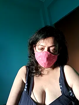 Snapshot of love_suman chatting on 03/23/25, 01:20 love suman online show from 03/23/25, 01:20