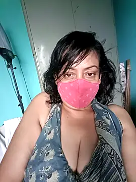 Snapshot of love_suman chatting on 09/20/25, 12:33 love suman online show from 09/20/25, 12:33