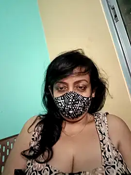 Snapshot of love_suman chatting on 11/05/25, 01:22 love suman online show from 11/05/25, 01:22