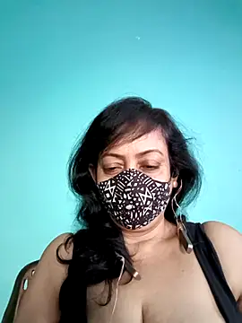 Snapshot of love_suman chatting on 11/08/25, 02:12 love suman online show from 11/08/25, 02:12