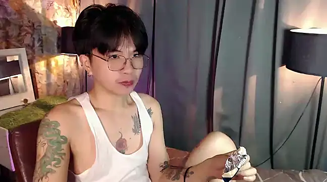 Snapshot of Sexy_Handsome_Drex chatting on 01/24/25, 08:44 Sexy Handsome Drex online show from 01/24/25, 08:44