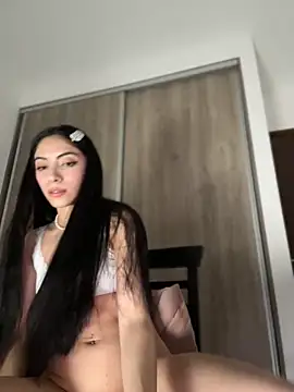 martiiaciar online show from 10/18/25, 11:27