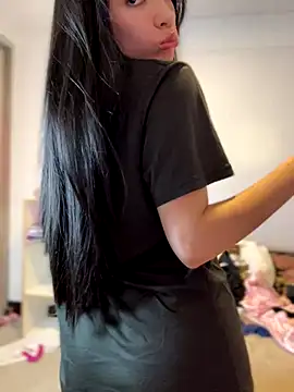 martiiaciar online show from 10/24/25, 01:13