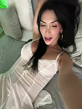 Snapshot of morganaramirez chatting on 03/15/25, 02:14 morganaramirez online show from 03/15/25, 02:14