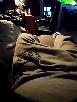 Snapshot of anonymus9006 chatting on 03/11/25, 04:40 anonymus9006 online show from 03/11/25, 04:40