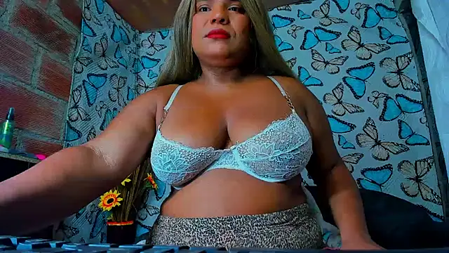 luciana osorno online show from 11/07/25, 09:09