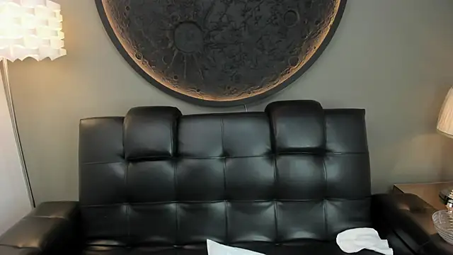 miss sharlotte18 online show from 02/18/25, 06:04