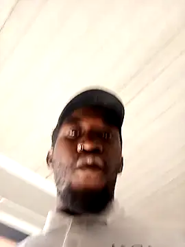 chef-dudi012 online show from 10/24/25, 06:32