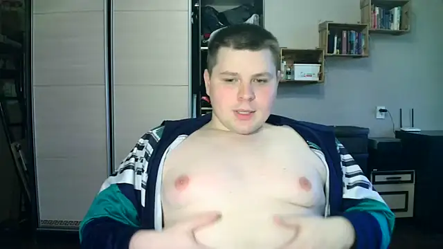 Snapshot of Volshebnik130_ chatting on 03/18/25, 03:31 Volshebnik130  online show from 03/18/25, 03:31