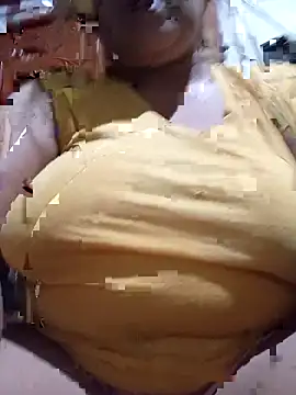 Snapshot of wet_babexxx chatting on 11/07/25, 10:59 wet babexxx online show from 11/07/25, 10:59