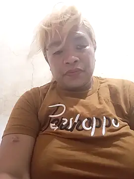 Snapshot of wet_babexxx chatting on 11/14/25, 12:09 wet babexxx online show from 11/14/25, 12:09