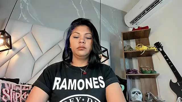 MirandaHaguen online show from 01/27/25, 09:44