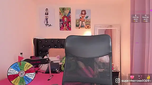 superheroxx online show from 10/08/25, 01:25