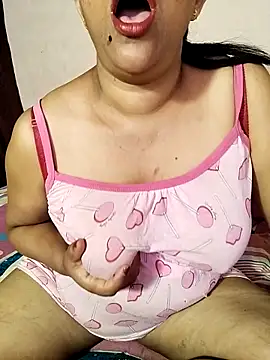 Snapshot of tharu_sweet chatting on 03/16/25, 02:33 tharu sweet online show from 03/16/25, 02:33