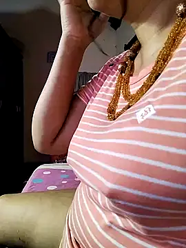 Snapshot of tharu_sweet chatting on 03/20/25, 05:36 tharu sweet online show from 03/20/25, 05:36