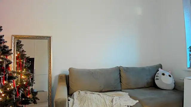 Snapshot of Kossie_ chatting on 12/11/24, 11:30 Kossie  online show from 12/11/24, 11:30