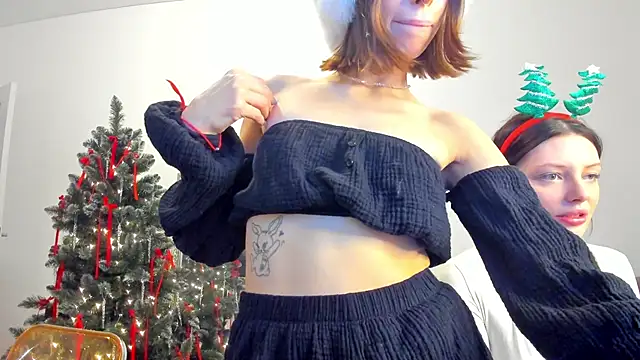 Snapshot of Kossie_ chatting on 12/26/24, 01:21 Kossie  online show from 12/26/24, 01:21