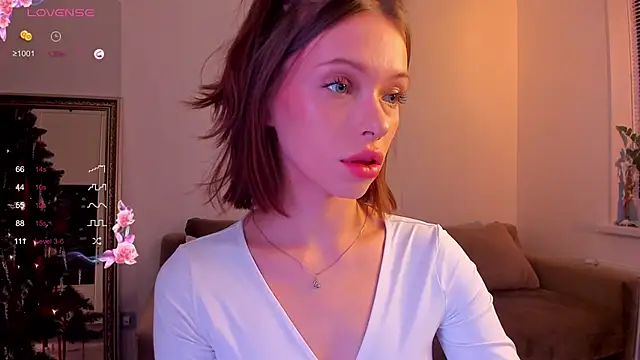 Snapshot of Kossie_ chatting on 01/03/25, 12:52 Kossie  online show from 01/03/25, 12:52