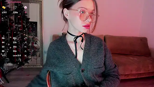 Snapshot of Kossie_ chatting on 01/12/25, 02:19 Kossie  online show from 01/12/25, 02:19