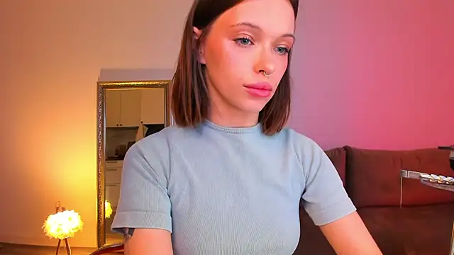 Snapshot of Kossie_ chatting on 01/31/25, 02:07 Kossie  online show from 01/31/25, 02:07