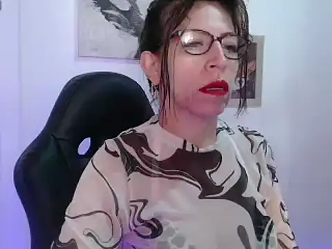 Snapshot of Chayla_Ruiz chatting on 01/03/25, 12:52 Chayla Ruiz online show from 01/03/25, 12:52