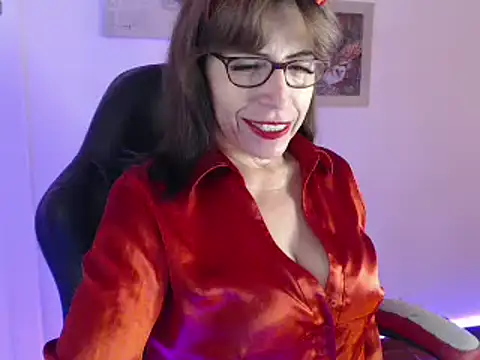 Snapshot of Chayla_Ruiz chatting on 01/24/25, 01:47 Chayla Ruiz online show from 01/24/25, 01:47