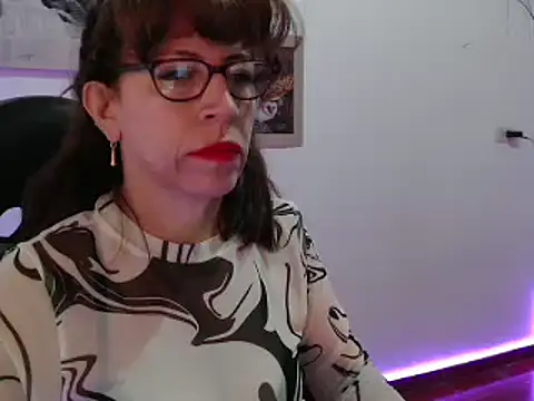 Snapshot of Chayla_Ruiz chatting on 02/03/25, 09:50 Chayla Ruiz online show from 02/03/25, 09:50