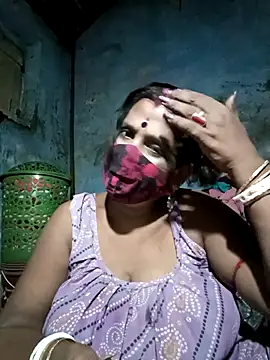 parioo7 online show from 10/20/25, 06:52