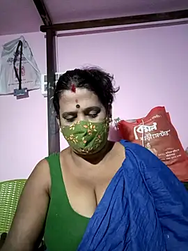 parioo7 online show from 11/19/25, 05:24