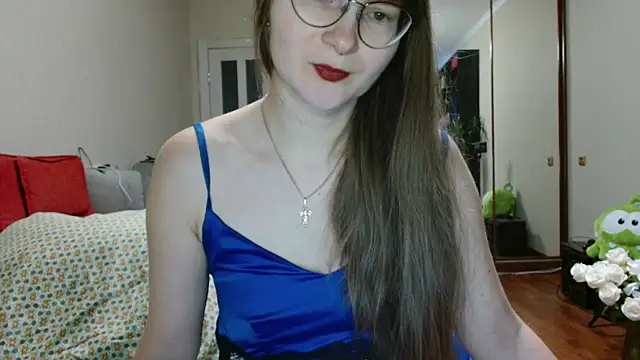 KiraGoldens online show from 11/09/25, 06:23