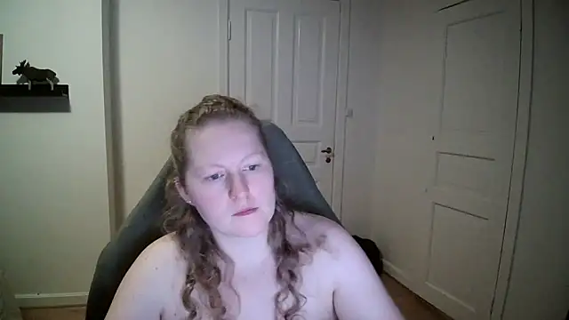 Girlnina-1995 online show from 01/06/25, 09:43