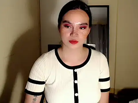 Snapshot of afilipinainLA chatting on 02/03/25, 05:24 afilipinainLA online show from 02/03/25, 05:24