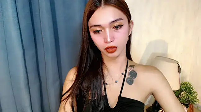 Snapshot of afilipinainLA chatting on 02/14/25, 01:08 afilipinainLA online show from 02/14/25, 01:08