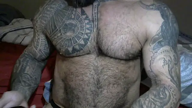 muscle1976 online show from 12/30/24, 12:32