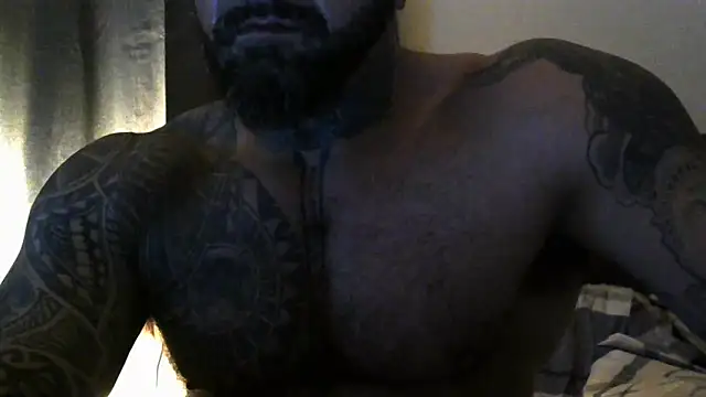 muscle1976 online show from 01/01/25, 12:11