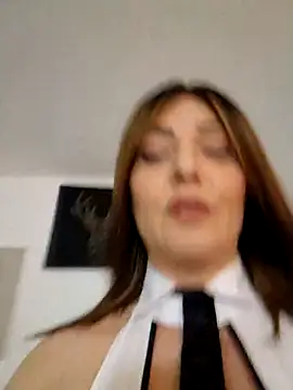 Snapshot of AryaSummersReal chatting on 10/06/25, 07:11 AryaSummersReal online show from 10/06/25, 07:11