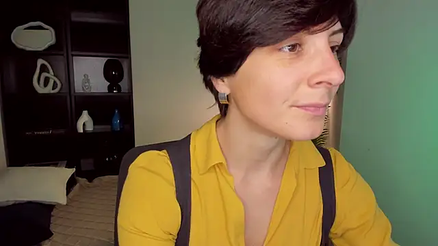 LorenDaze online show from 10/28/25, 02:42